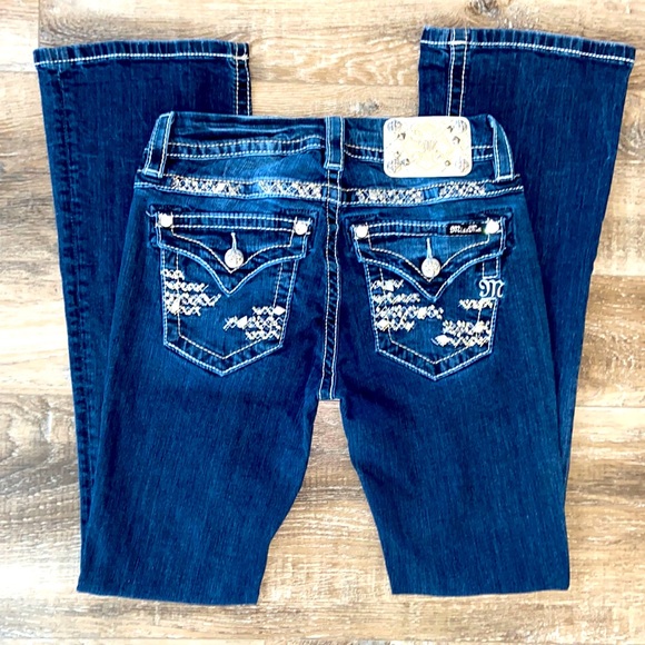 Miss Me mid rise boot, size 26, length 30, beautiful detail! - Picture 1 of 15
